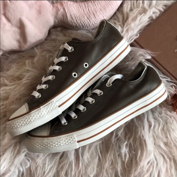 NWT converse ID Leather low tops - Picture 6 of 8